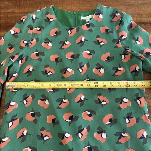 Jade Melody Tam Floral Print Dress With Bell Sleeve Size Small NWT - Picture 5 of 14